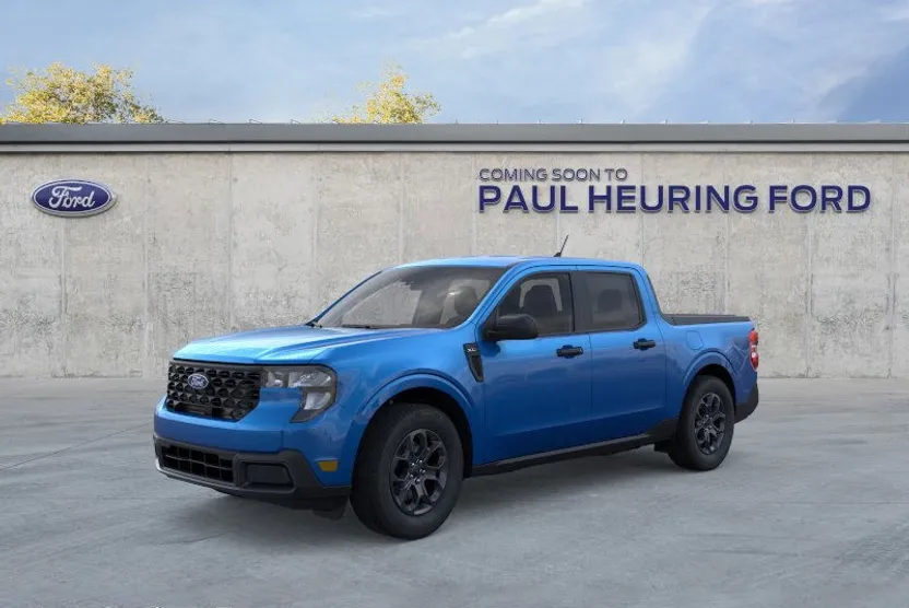 2025 Ford Maverick XLT photo 1