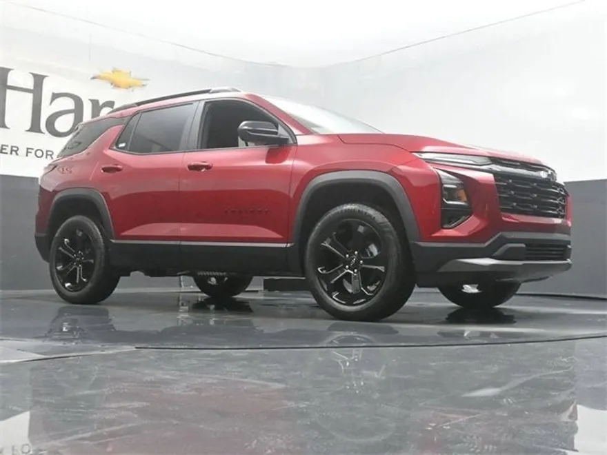 2026 Chevrolet Equinox LT photo 1