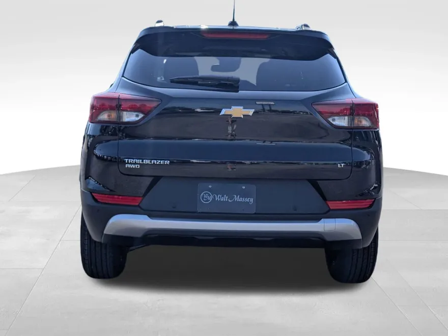 2026 Chevrolet Trailblazer LT photo 1