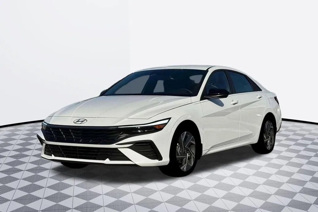 2025 Hyundai Elantra Hybrid SEL Sport photo 1