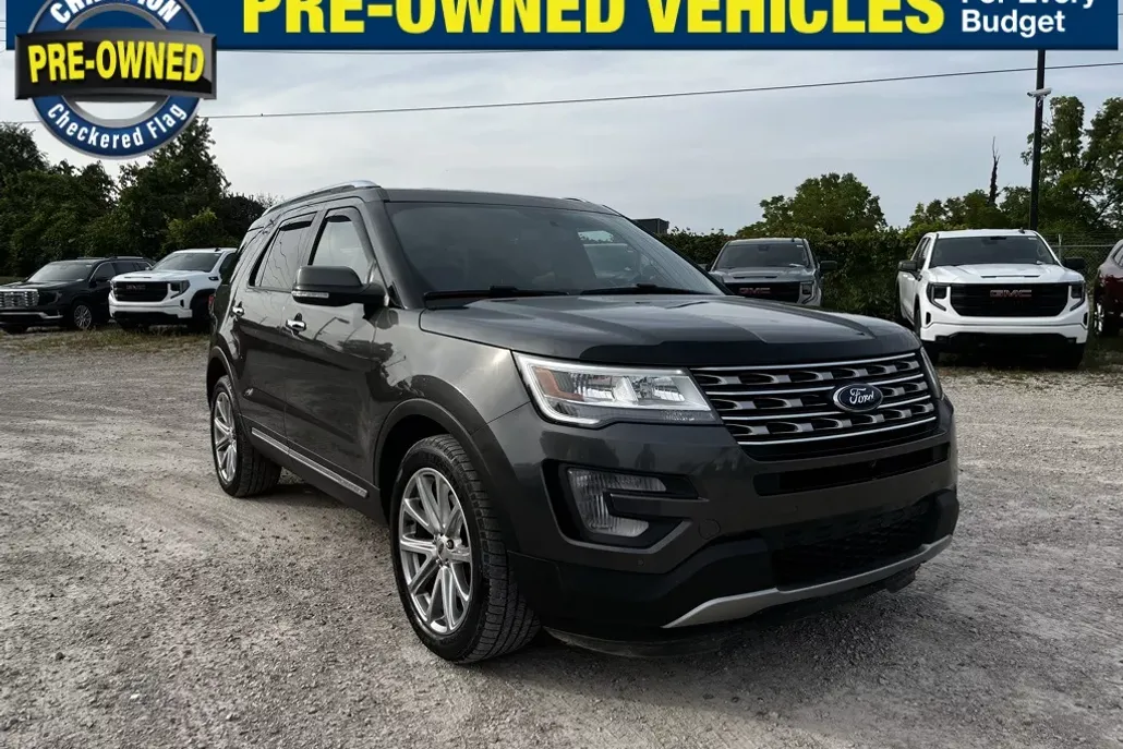 2017 Ford Explorer Limited photo 1