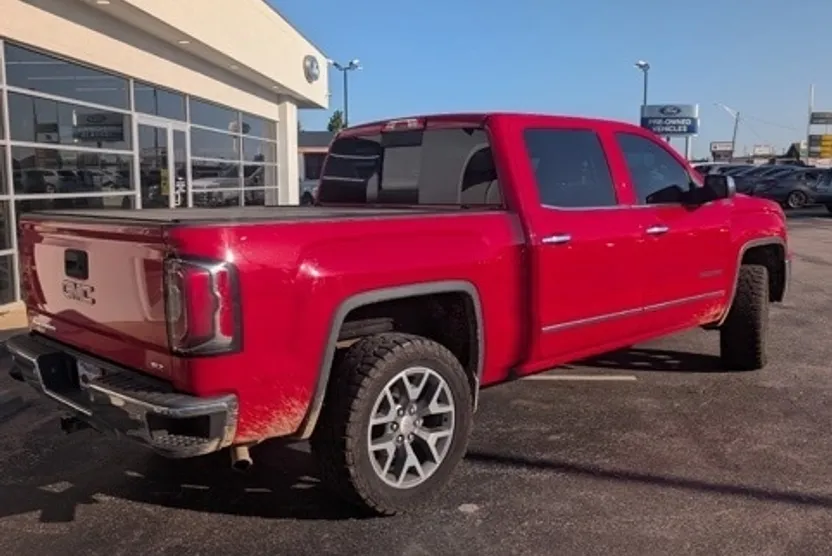 2016 Gmc Sierra 1500 SLT photo 1