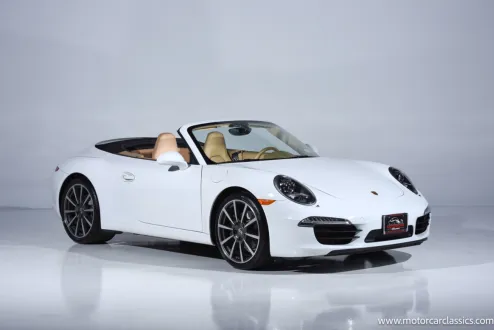2013 Porsche 911 Cabriolet photo 2