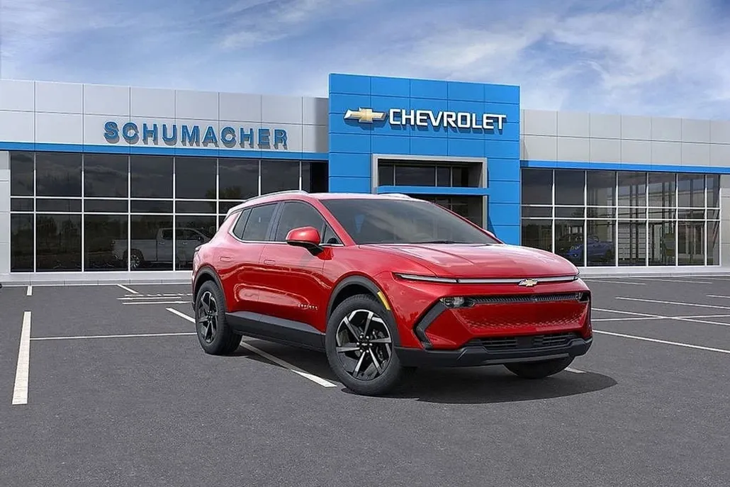 2026 Chevrolet Equinox EV 1LT photo 1