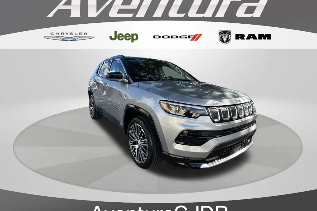 2022 Jeep Compass Limited photo 1