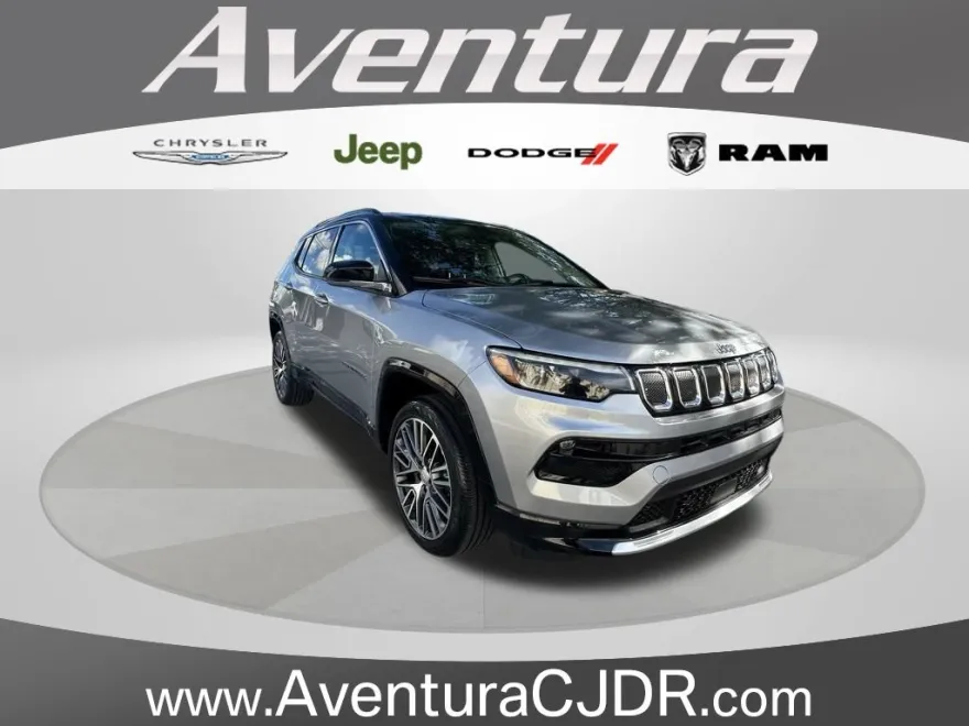 2022 Jeep Compass Limited photo 1
