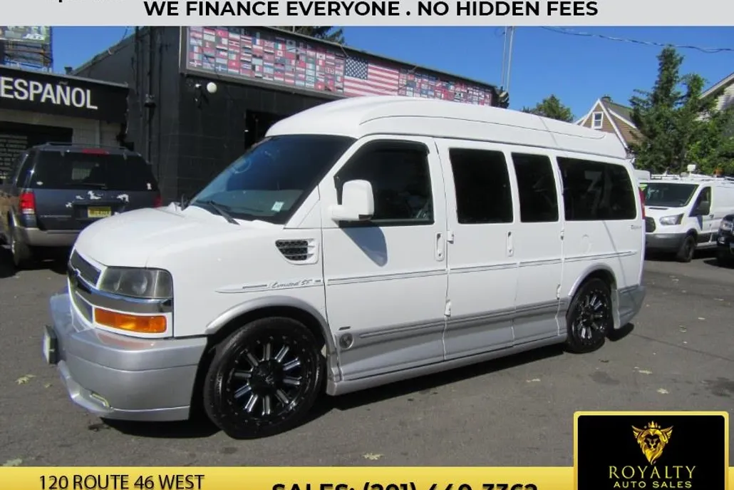 2012 Chevrolet Express Cargo Van photo 1