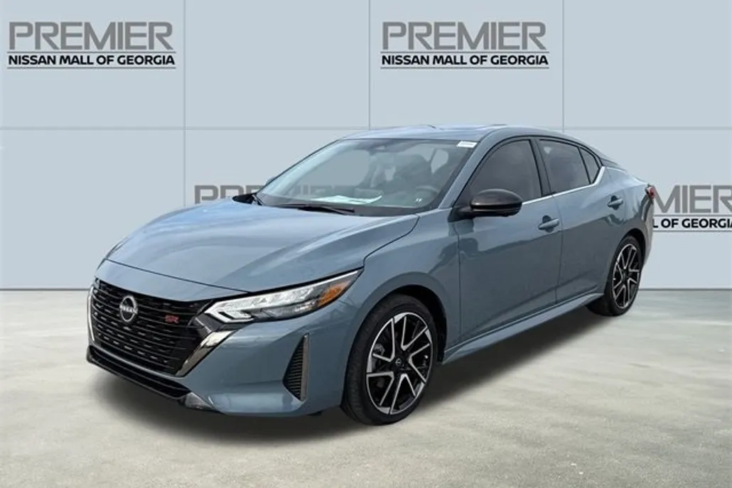 2025 Nissan Sentra SR photo 1
