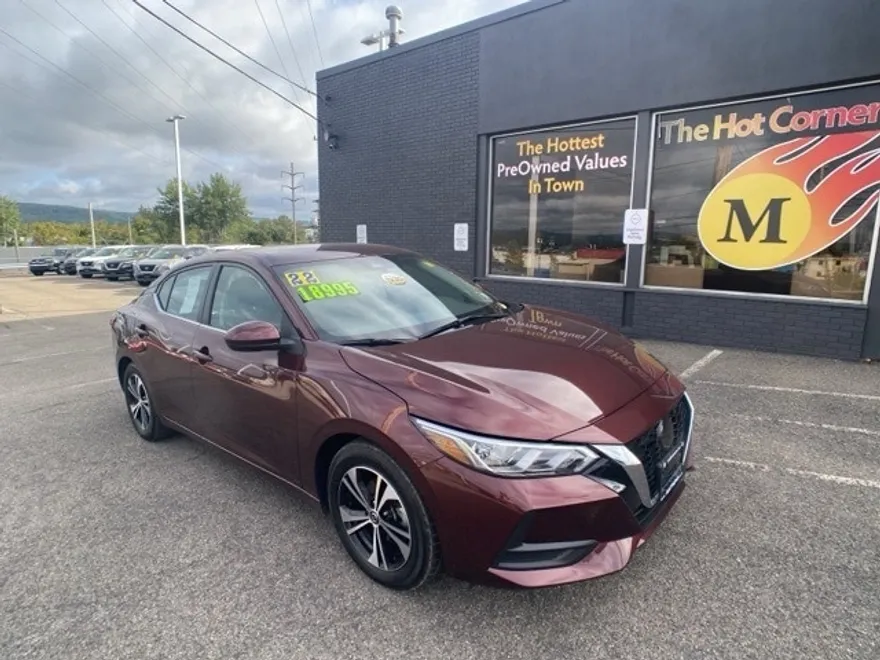 2022 Nissan Sentra SV photo 1
