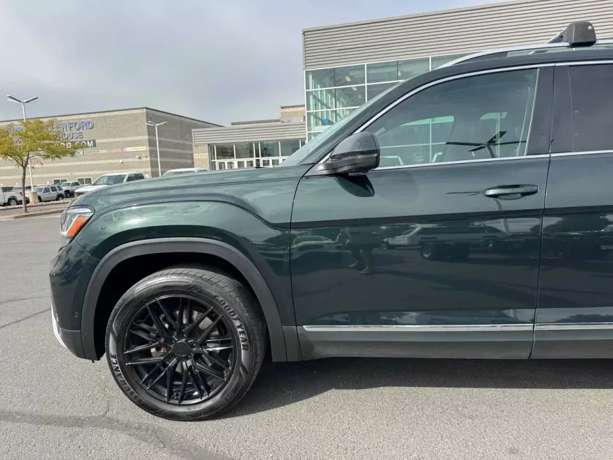 2021 Volkswagen Atlas SEL Premium photo 1