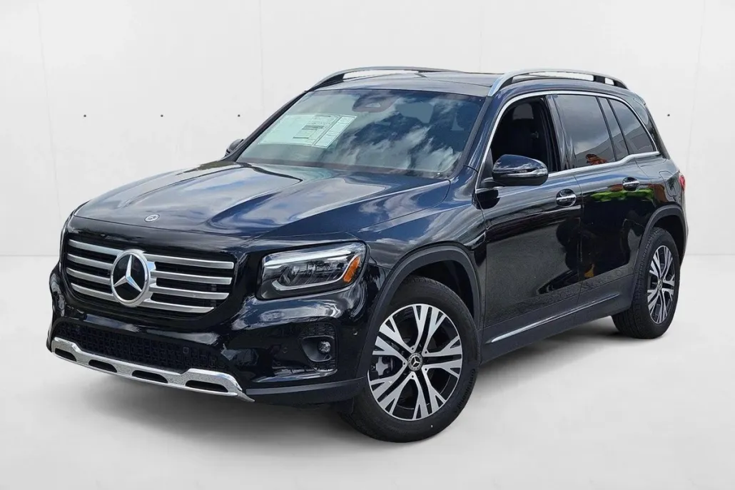 2024 Mercedes Benz GLB 250 photo 1
