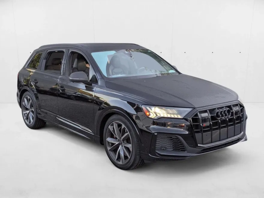 2023 Audi SQ7 Prestige photo 1