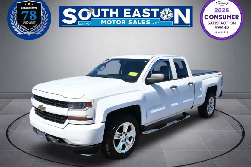 2016 Chevrolet Silverado 1500 Custom photo 1