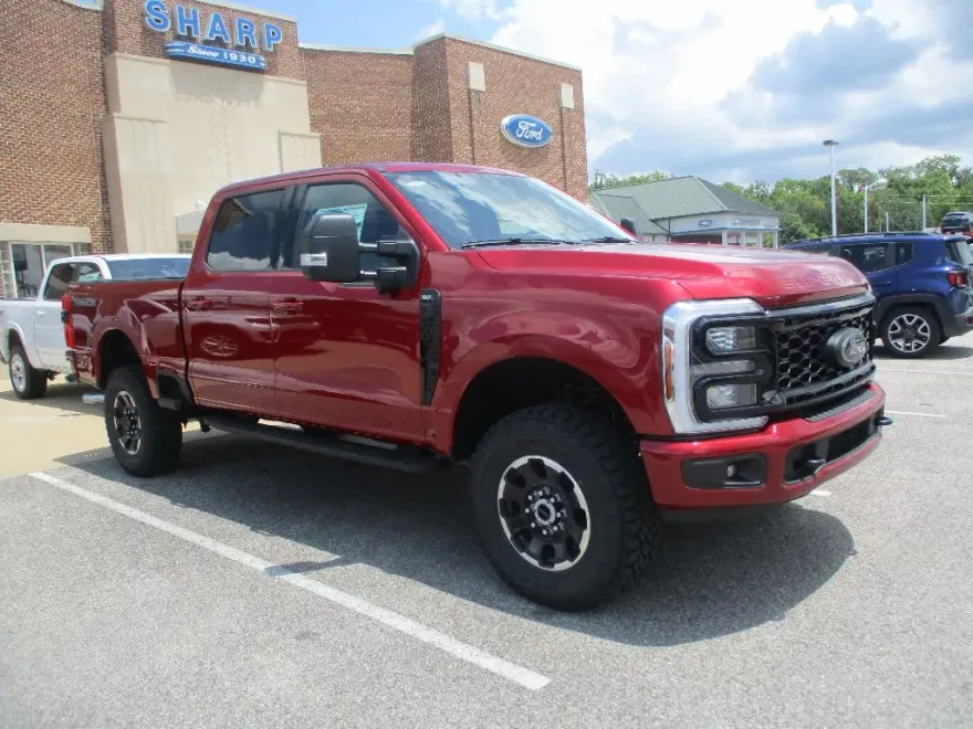 2025 Ford F-250 XLT photo 1