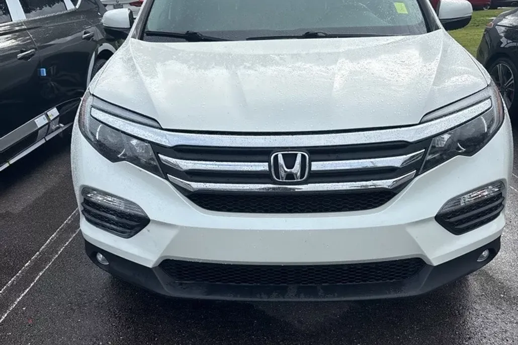 2016 Honda Pilot EX-L photo 1