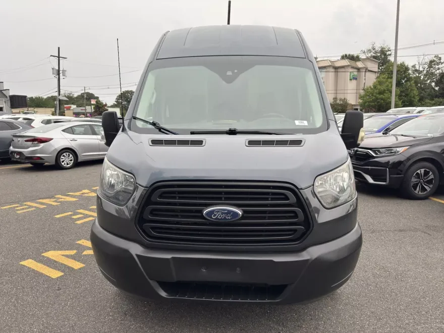 2019 Ford Transit photo 1