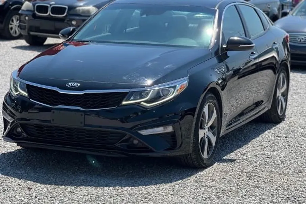 2020 Kia Optima LX SE photo 1
