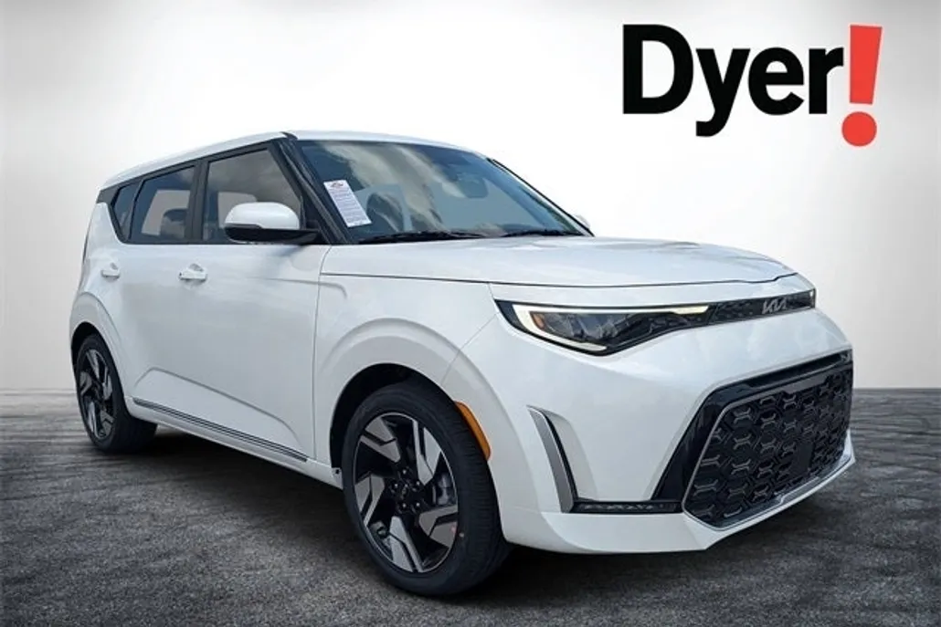2025 Kia Soul GT-Line photo 1