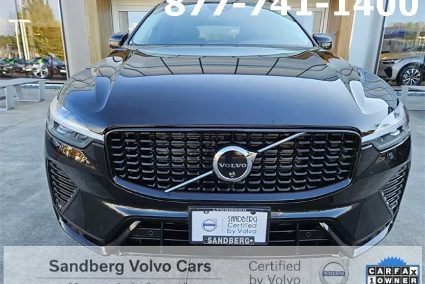 2025 Volvo XC60 B5 Plus photo 1