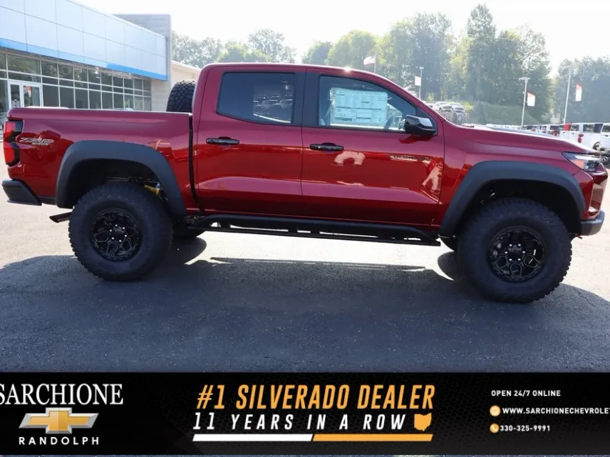 2025 Chevrolet Colorado ZR2 photo 1