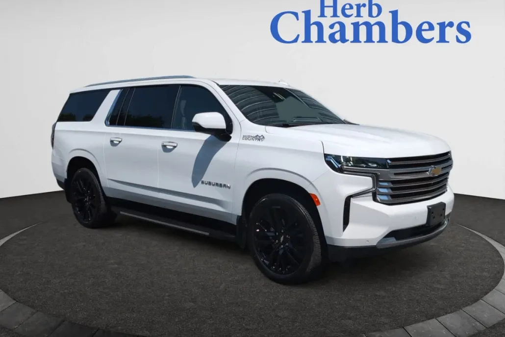 2024 Chevrolet Suburban High Country photo 1