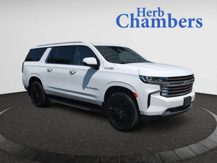 2024 Chevrolet Suburban High Country photo 1
