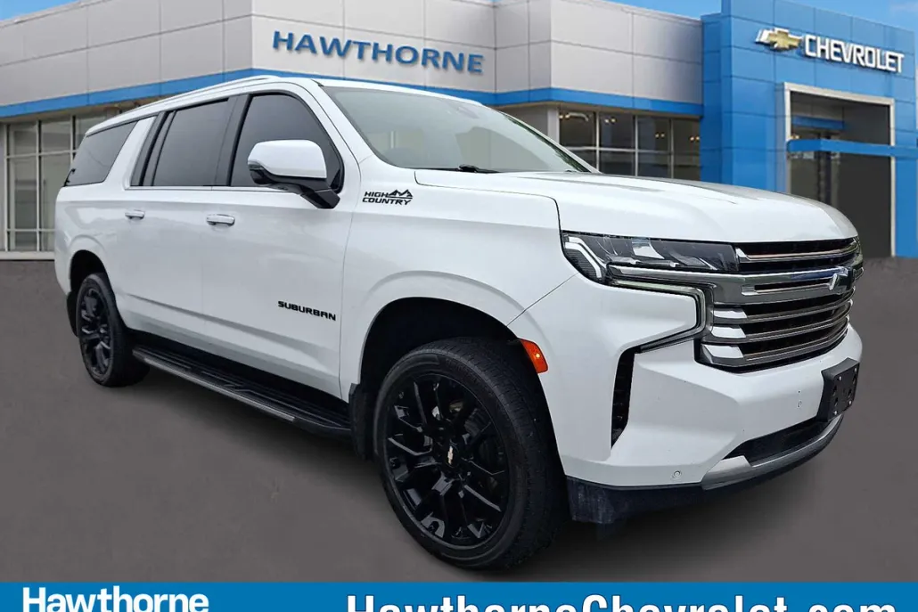 2022 Chevrolet Suburban High Country photo 1