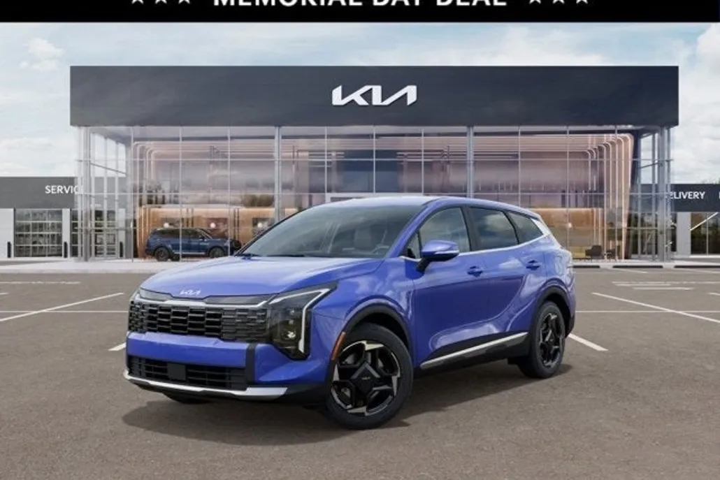 2026 Kia Sportage EX photo 1
