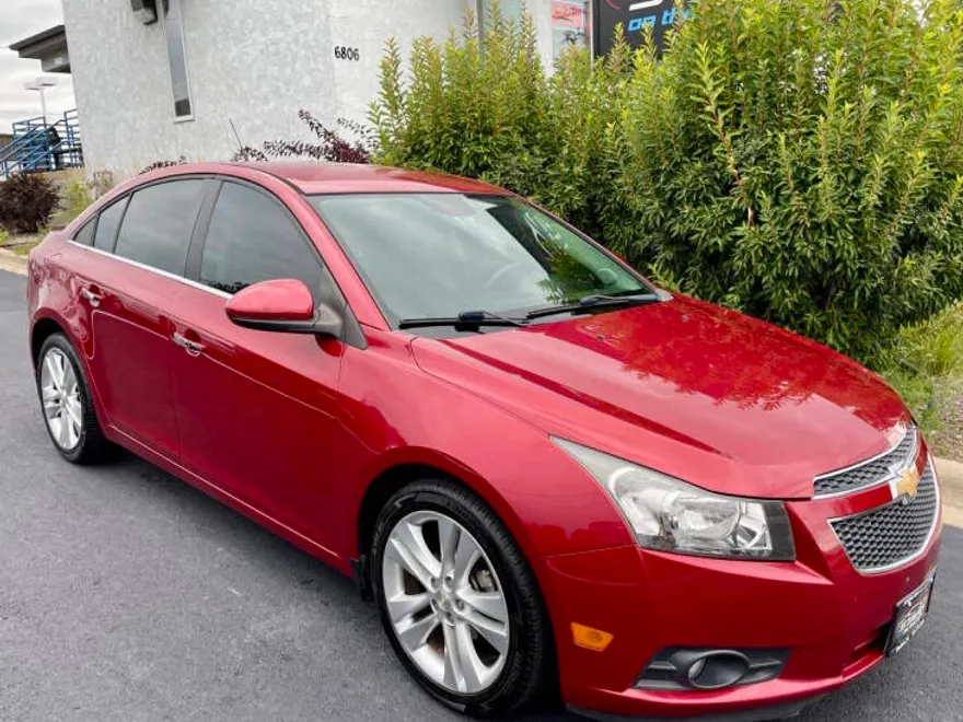 2014 Chevrolet Cruze LTZ photo 1