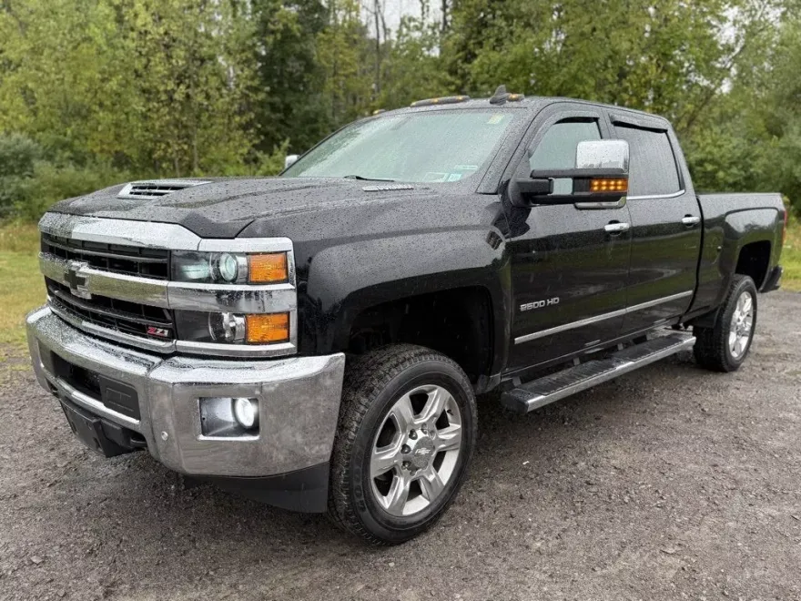 2019 Chevrolet Silverado 2500HD LTZ photo 1