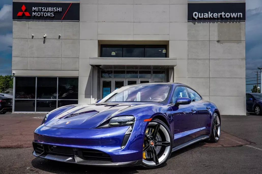 2020 Porsche Taycan Turbo S photo 1
