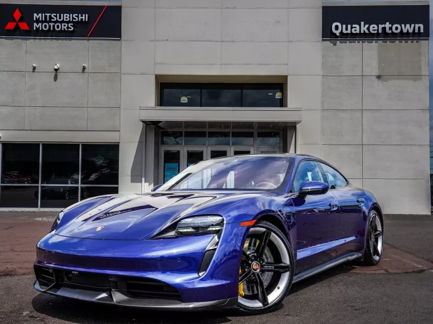 2020 Porsche Taycan Turbo S photo 1