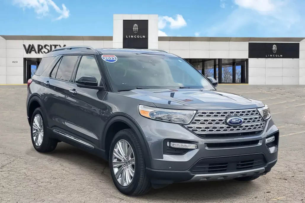 2022 Ford Explorer Limited photo 1