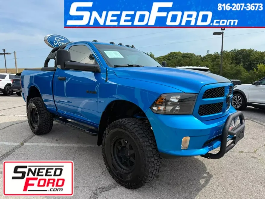 2022 Ram 1500 Classic Express photo 1
