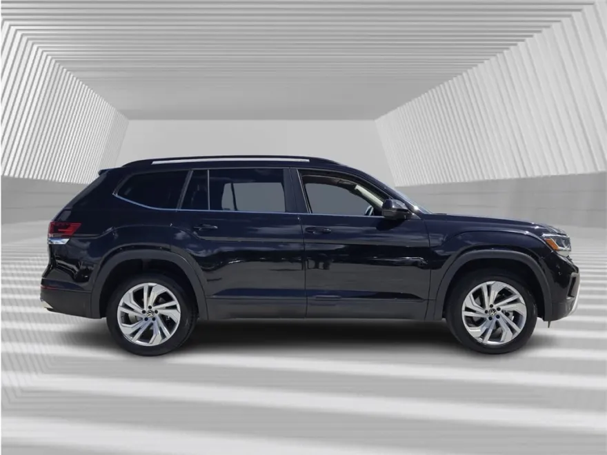 2022 Volkswagen Atlas V6 SE Technology photo 1