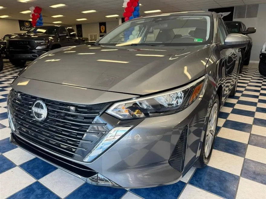 2024 Nissan Sentra S photo 1