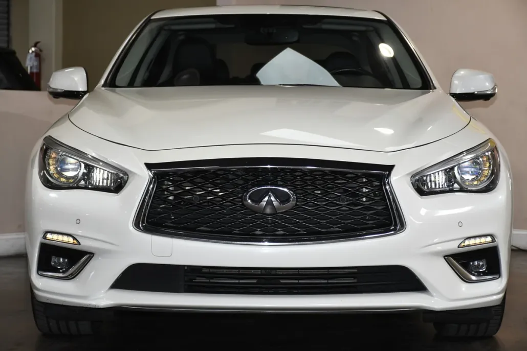 2019 Infiniti Q50 3.0t LUXE photo 1