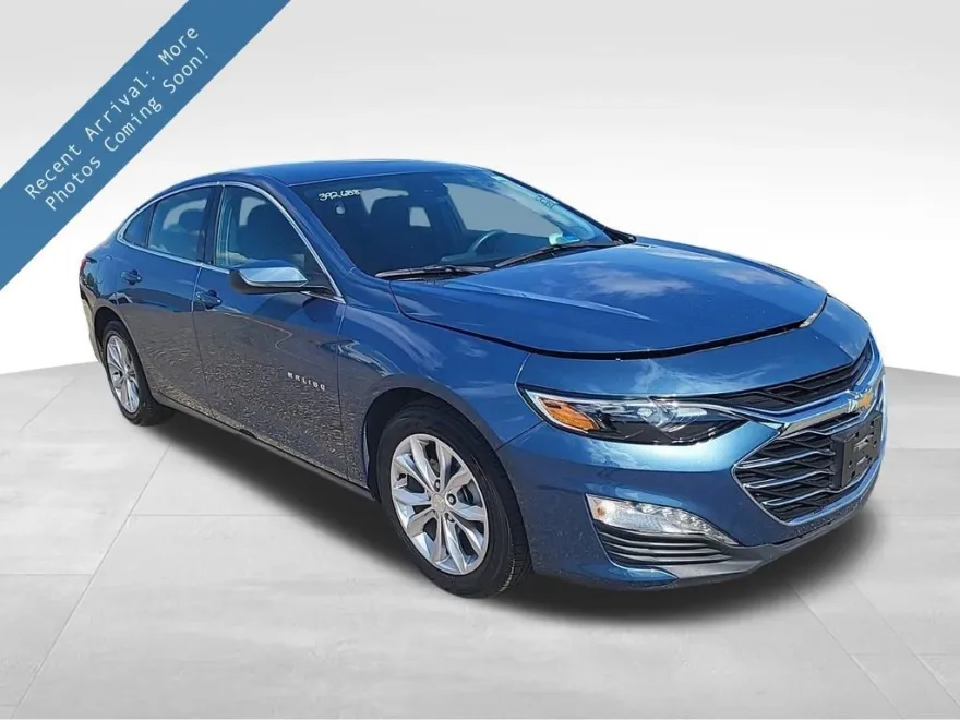 2024 Chevrolet Malibu 1LT photo 1