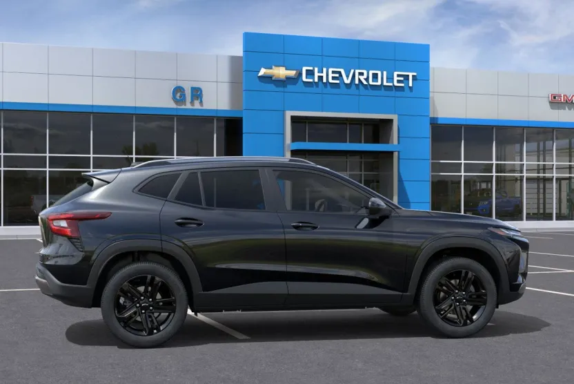 2026 Chevrolet Trax ACTIV photo 1
