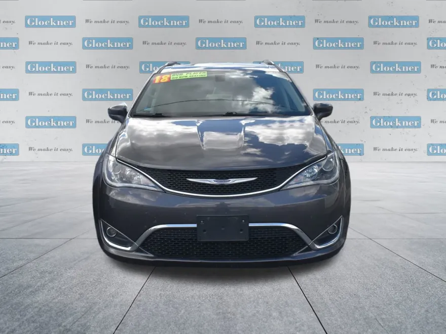2018 Chrysler Pacifica Touring Plus photo 1