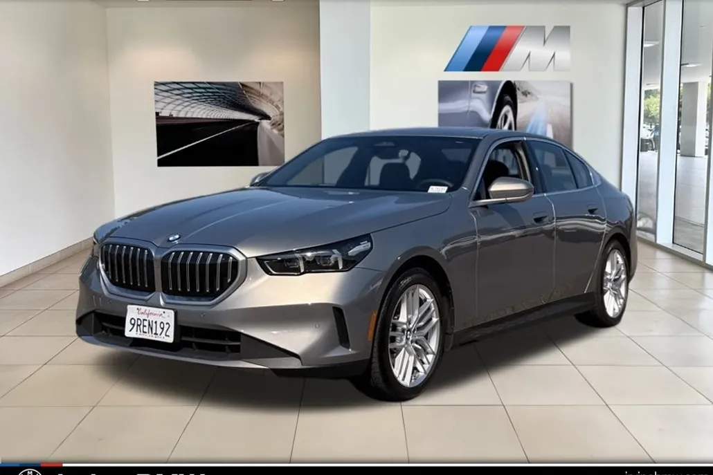 2025 Bmw 530i photo 1