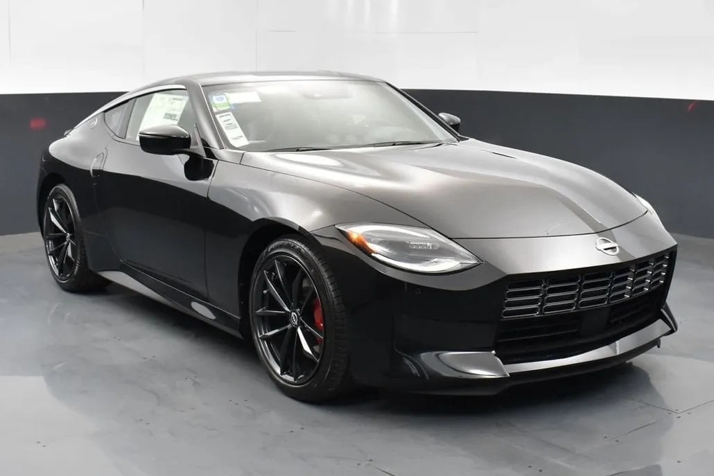 2025 Nissan Z Performance photo 1