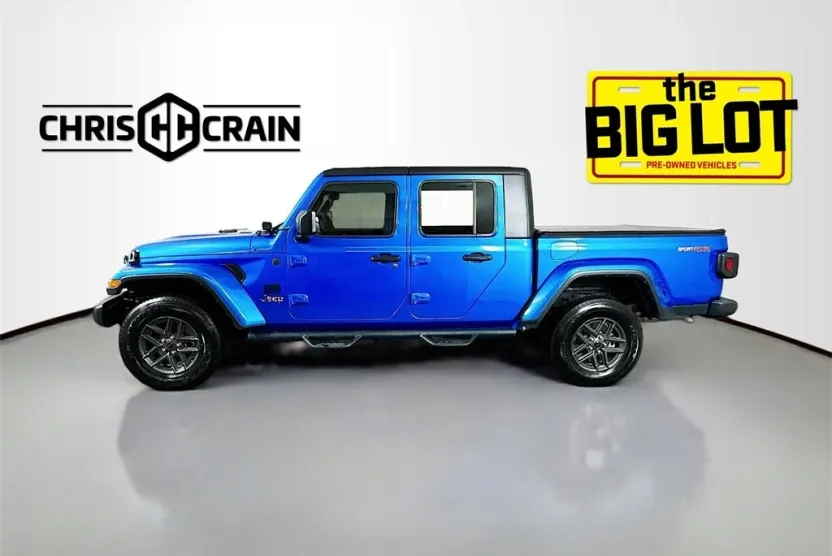 2024 Jeep Gladiator Sport S photo 1