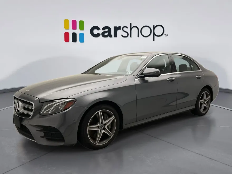2019 Mercedes Benz E 300 photo 1