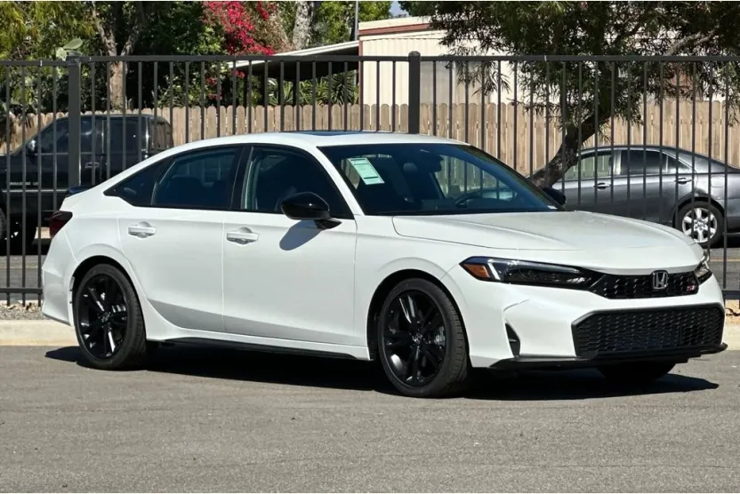 2026 Honda Civic Si photo 1
