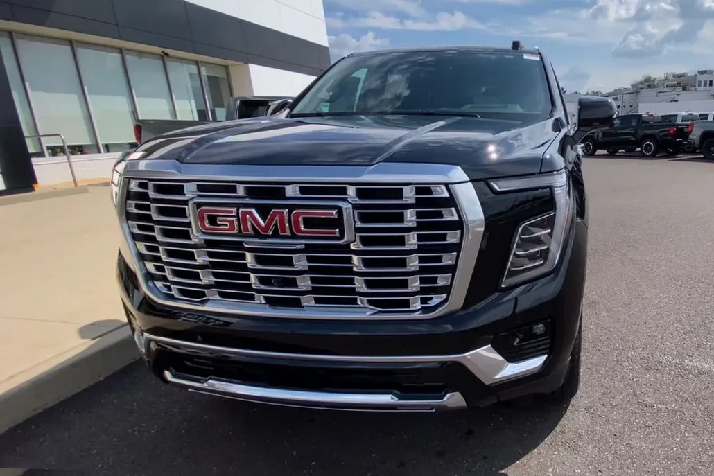 2026 Gmc Yukon XL Denali photo 1
