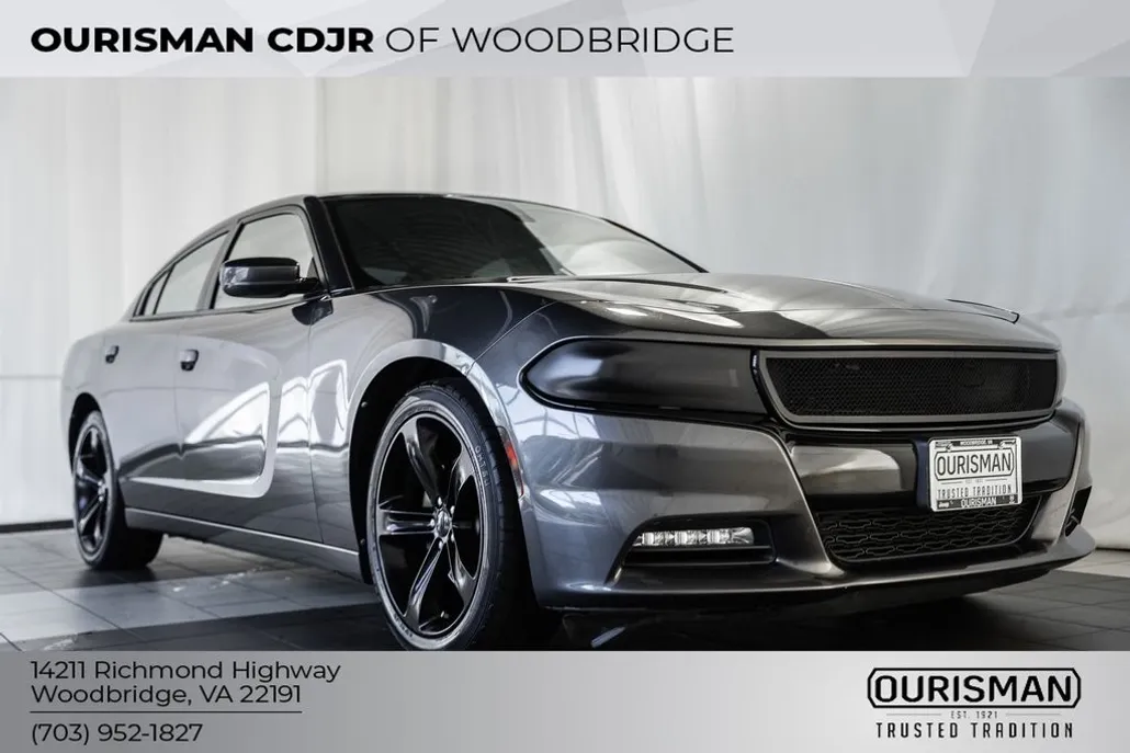 2018 Dodge Charger R/T photo 1