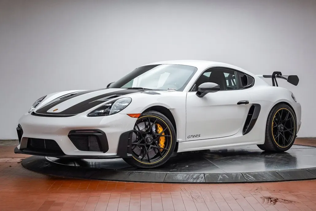2025 Porsche Cayman GT4 RS photo 1