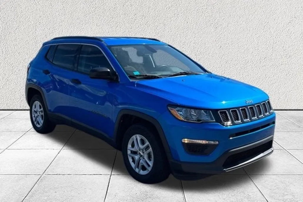 2021 Jeep Compass Sport photo 1