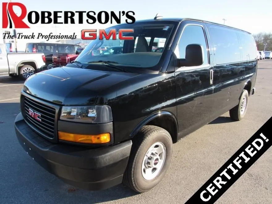 2023 Gmc Savana Cargo 3500 photo 1